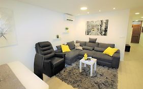 Apartment Pia