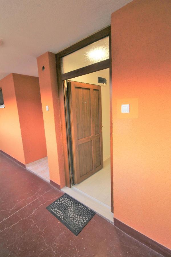 Apartment Pia Šibenik Exterior foto